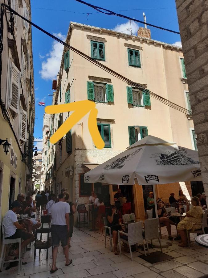 Two Bells Apartment Sibenik Bagian luar foto